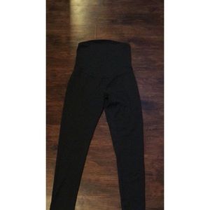 Maternity leggings!! BRAND NEW